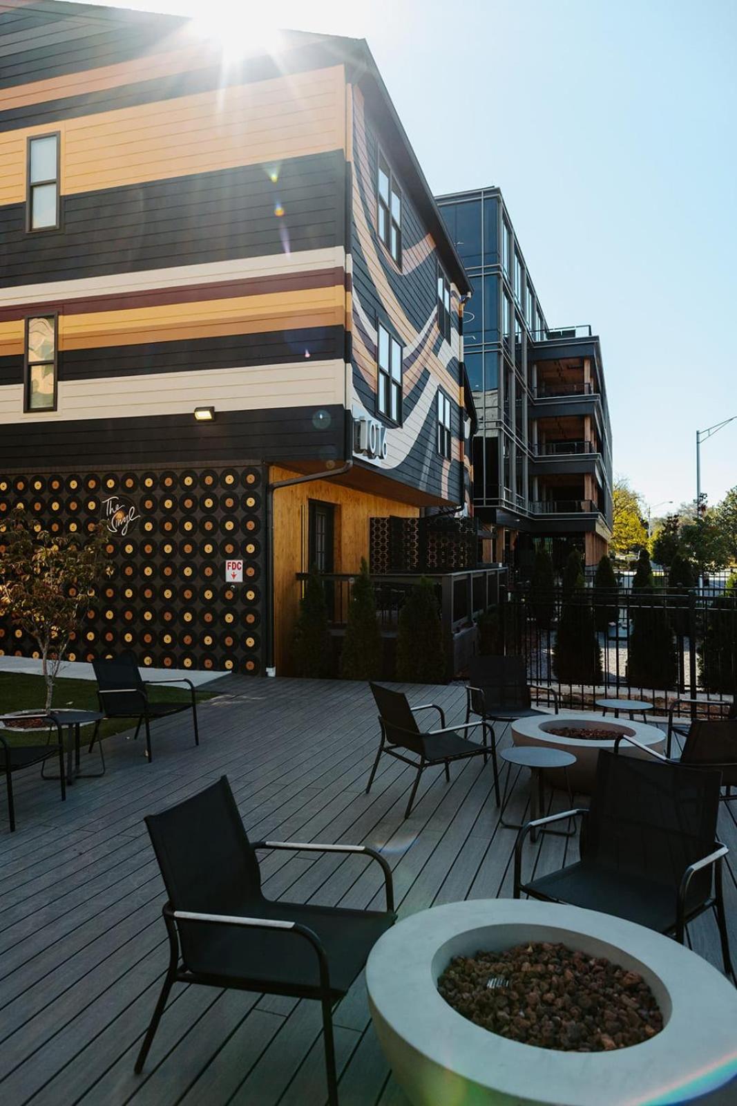 The Vinyl At Music Row - 1 Bedroom Apartment Нэшвилл Экстерьер фото